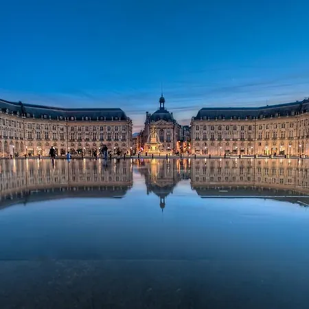 Les Trois Chandeliers Un Petit Paradis En Plein Centre