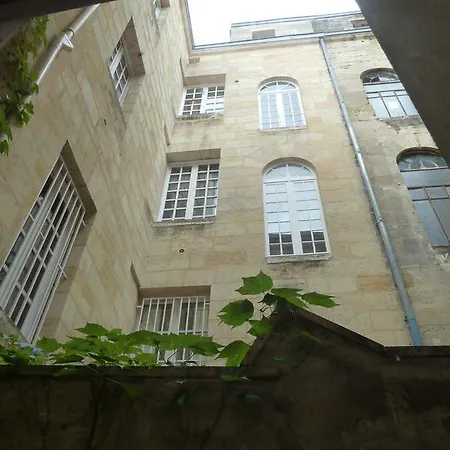 דירה Les Trois Chandeliers Un Petit Paradis En Plein Centre בורדו