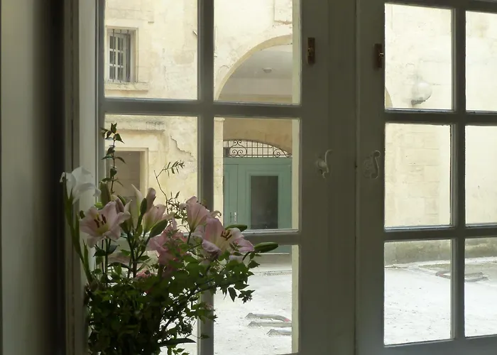 Les Trois Chandeliers Un Petit Paradis En Plein Centre Appartement Bordeaux