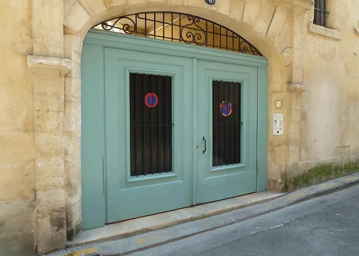 Les Trois Chandeliers Un Petit Paradis En Plein Centre * Bordeaux